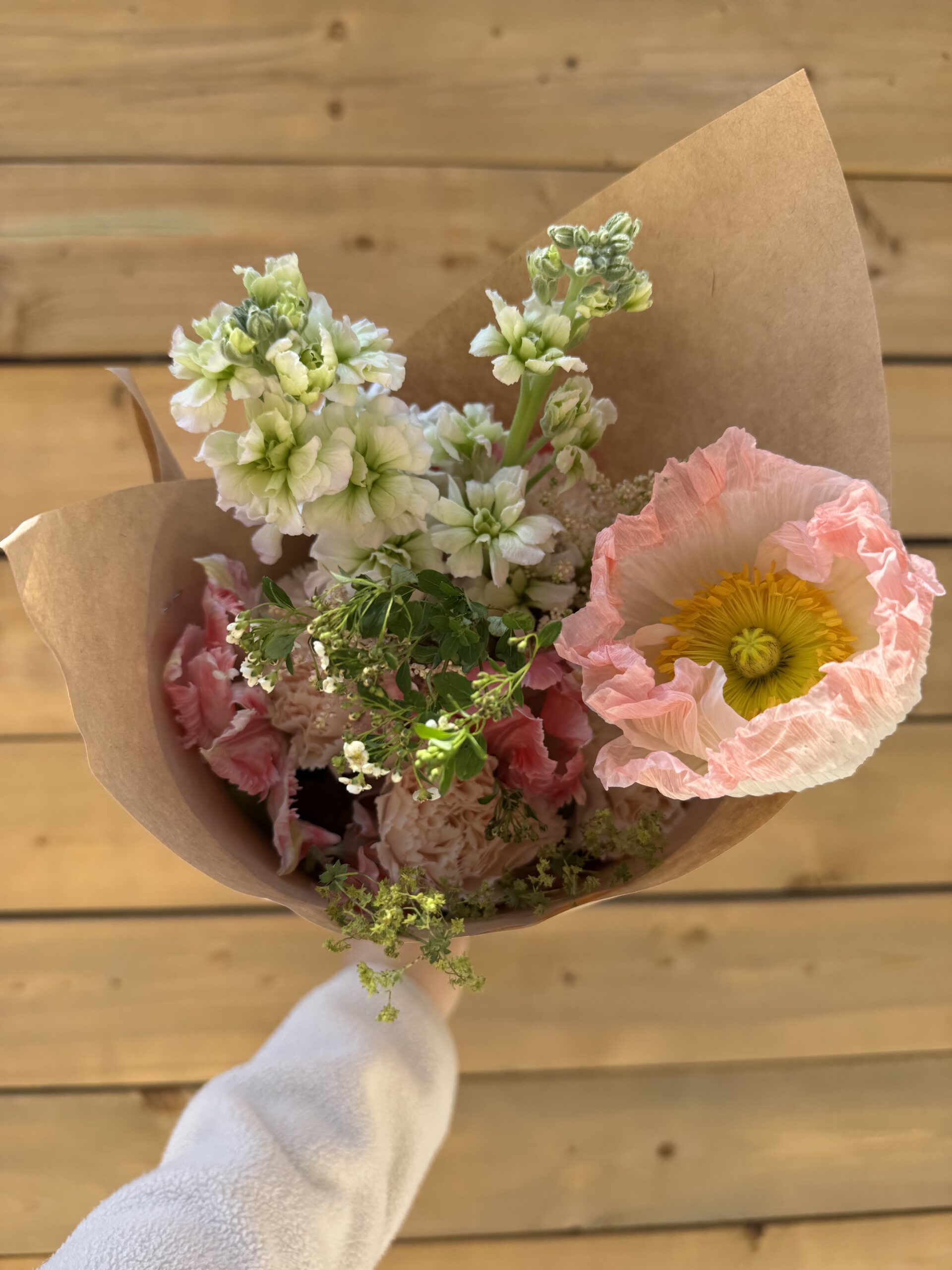 First Light — small hand-tied wildflower bouquet of 8 to 10 stems by Golden Hour Blooms Co.
